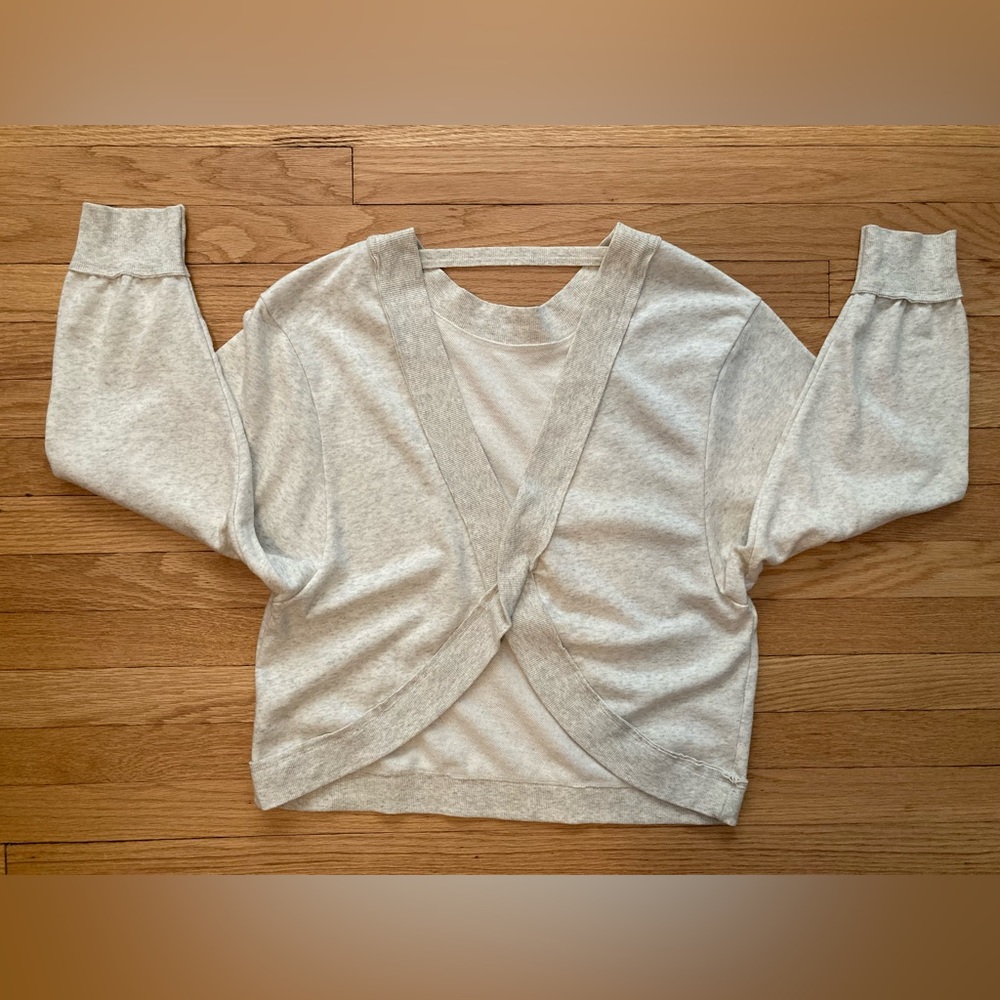 🤍 Pilcro Ryanne crossback sweatshirt - Picture 4 of 9